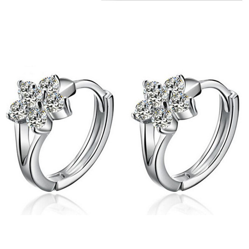 Hõbedased kõrvarõngad "Lillekesed"