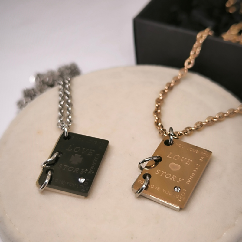 Kaelakeed paarile "Armastuslugu"