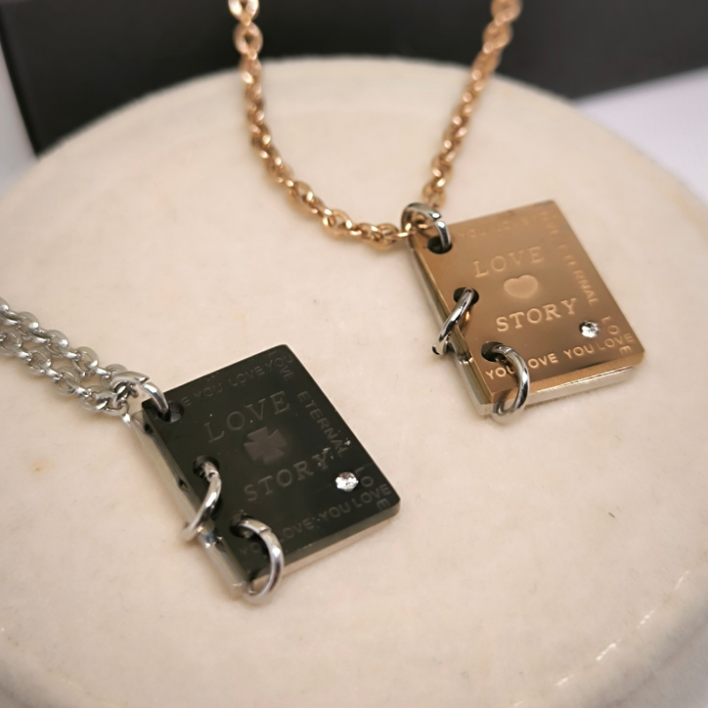 Kaelakeed paarile "Armastuslugu"