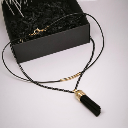 Kahekordne boheemlaslik kaelakee