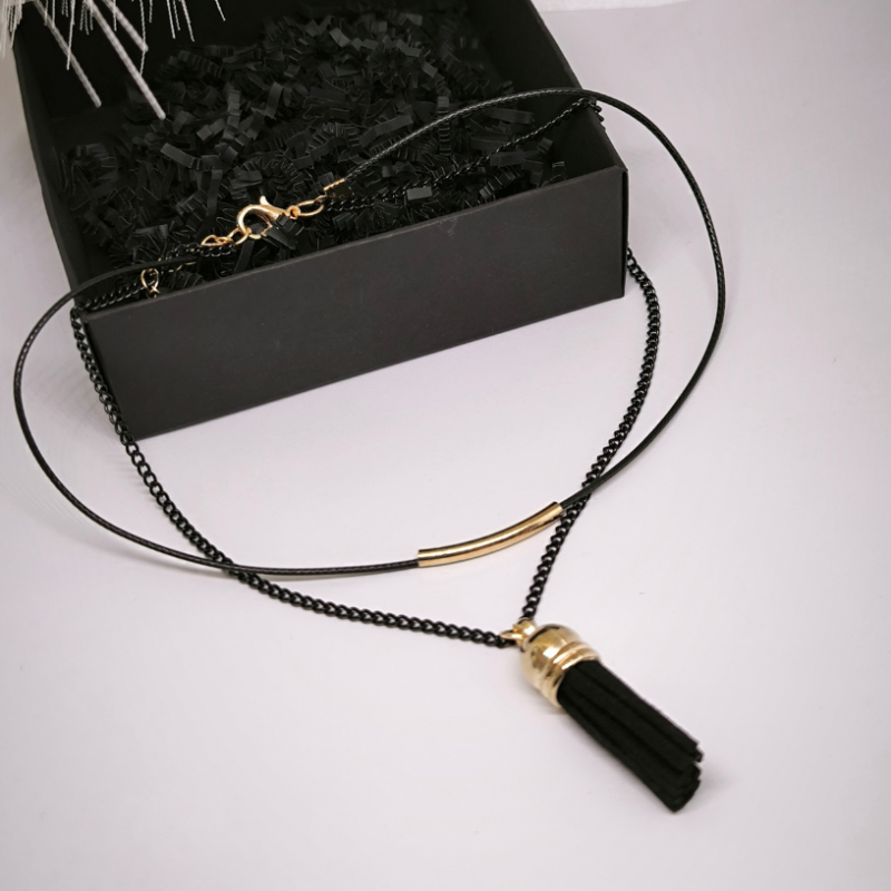 Kahekordne boheemlaslik kaelakee