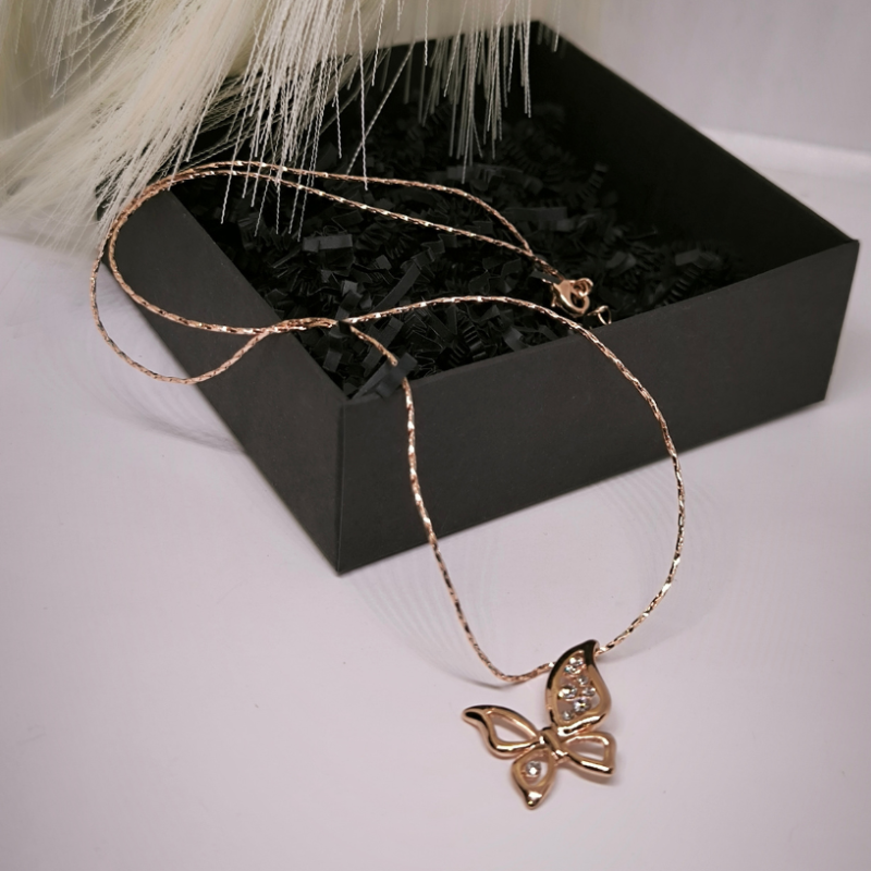 Liblika kujuline kuldne kaelakee – ripats