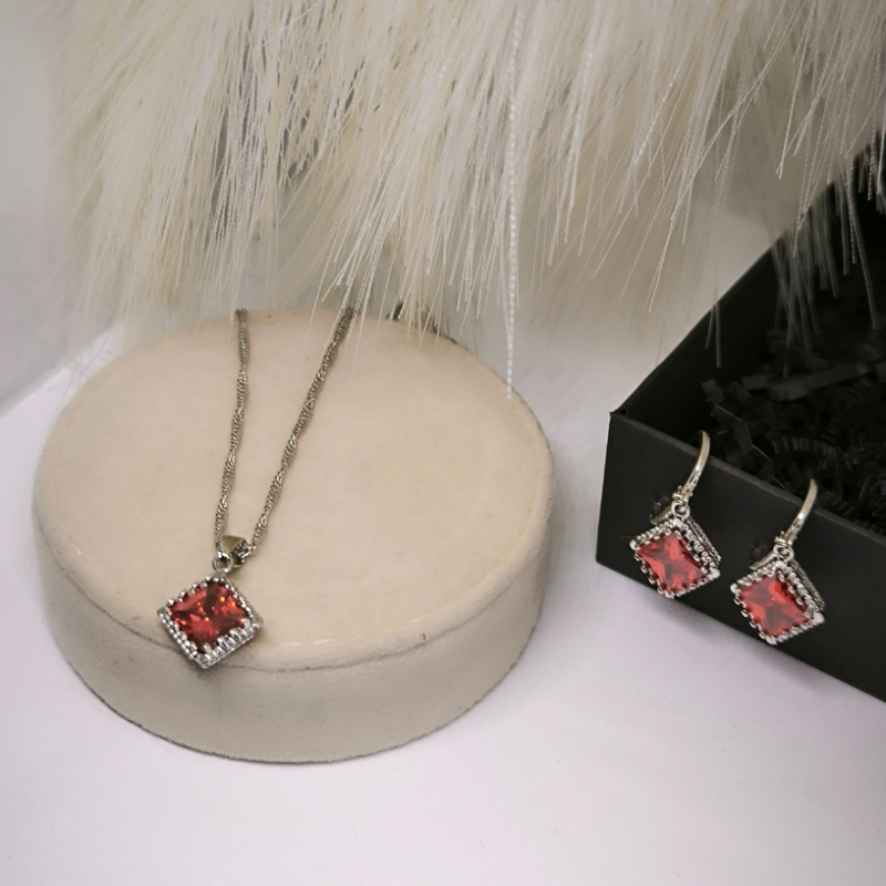 Ehetekomplekt "Sädelev kristall"