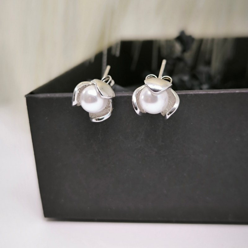 Kõrvarõngad "Lilleõied"