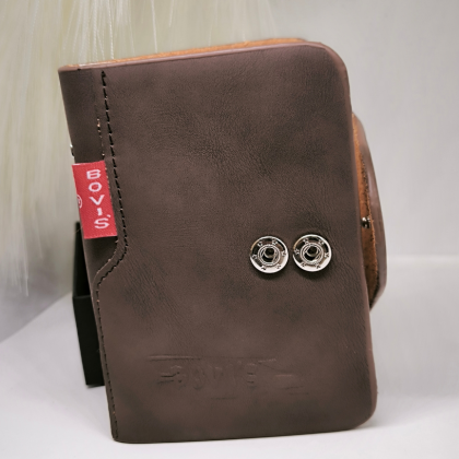 Looduslikust nahast kaardihoidja "Bovis"