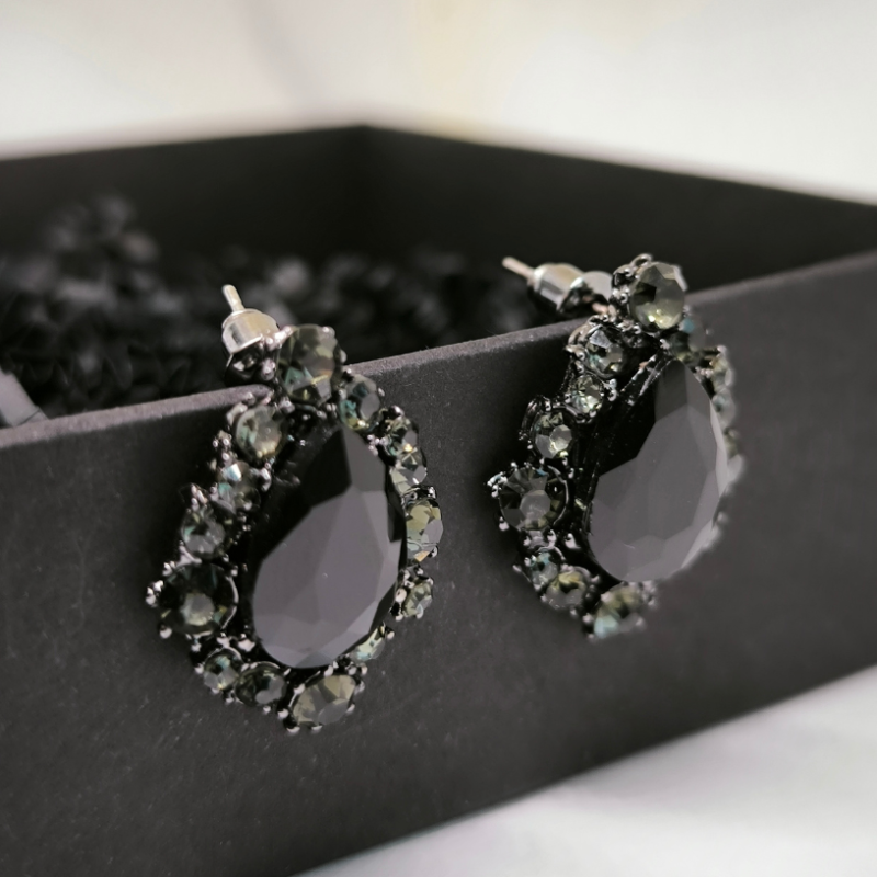 Kõrvarõngad "Mustad kristallid"