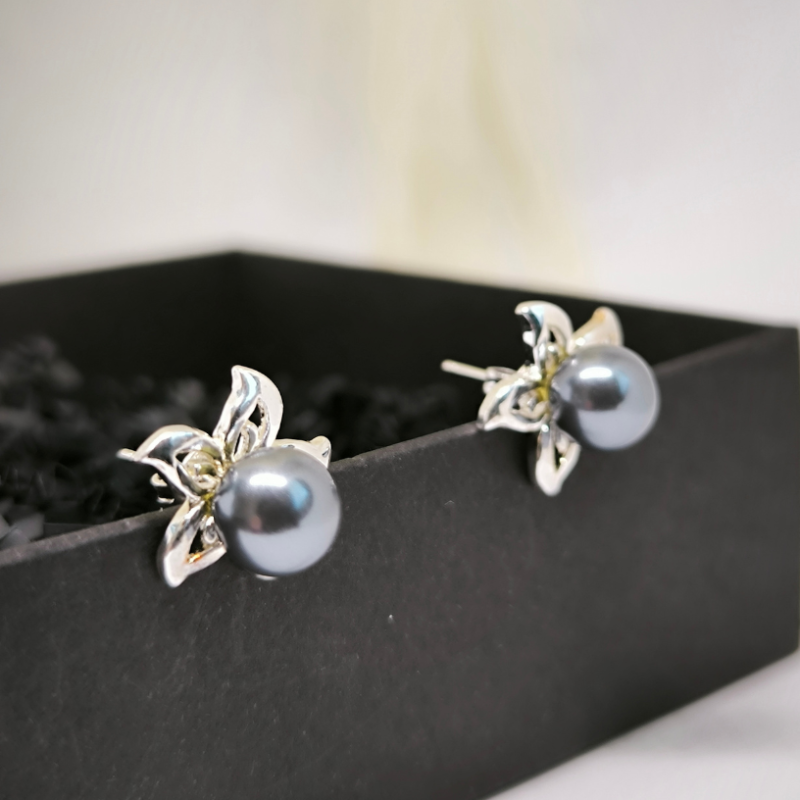 Võluvad kõrvarõngad "Õiekesed"