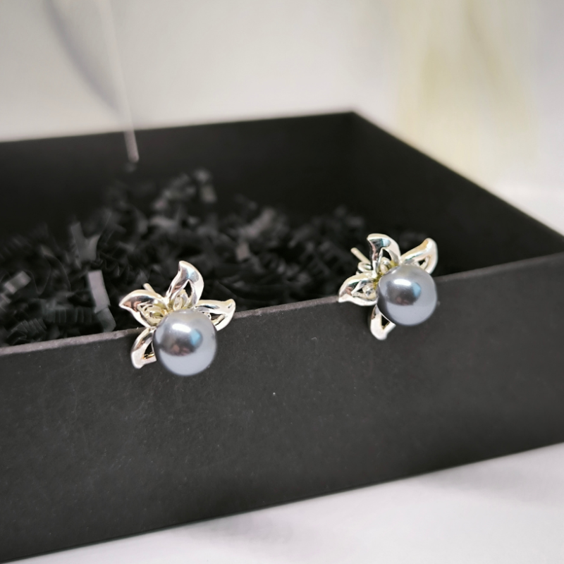 Võluvad kõrvarõngad "Õiekesed"