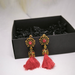 Nooruslikud kõrvarõngad