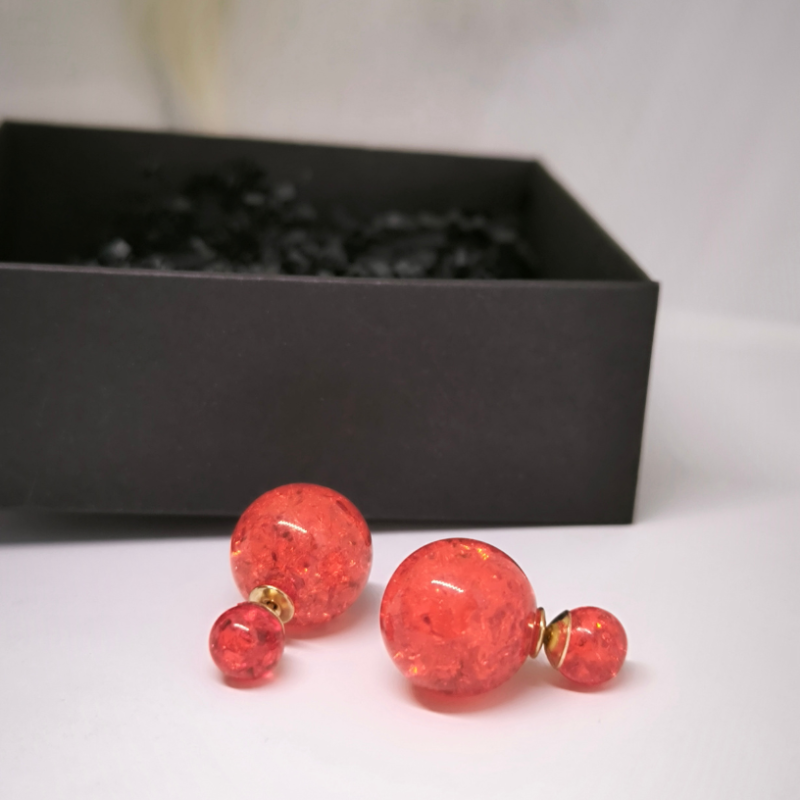 Klaasikildudega imitatsiooniga kõrvarõngad