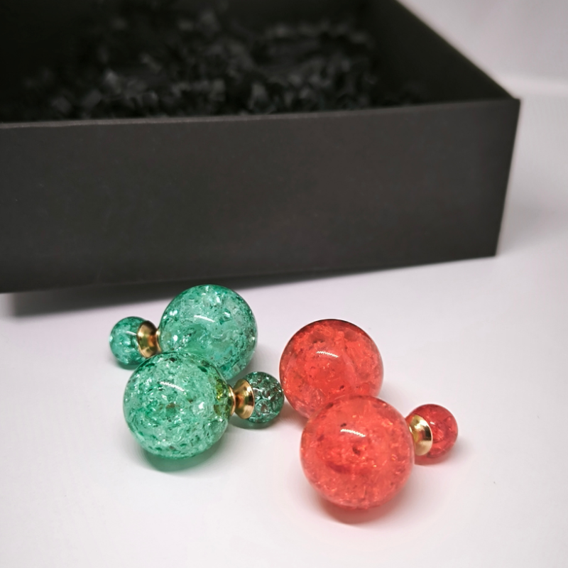 Klaasikildudega imitatsiooniga kõrvarõngad