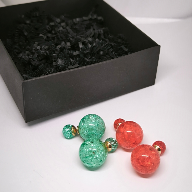 Klaasikildudega imitatsiooniga kõrvarõngad