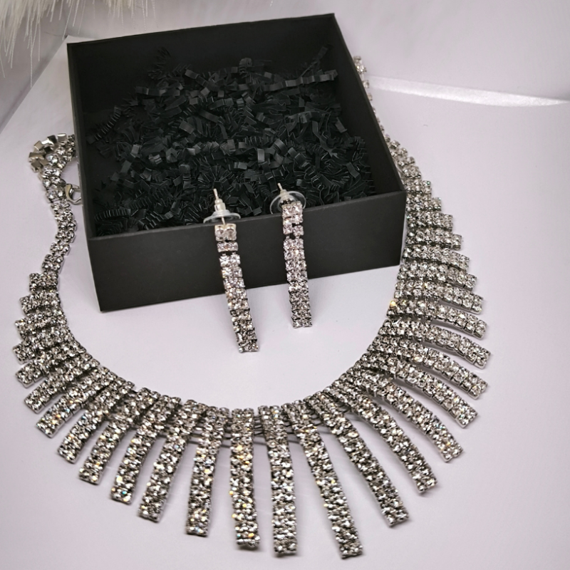 Luksuslik ehtekomplekt "Sädelus"