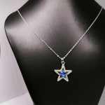 Austria kristallist tähekujuline kaelakee