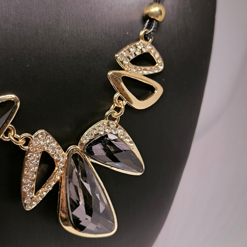 Vintage stiilis naiste kaelakee