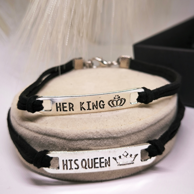 Moodne käevõrude komplekt temale ja talle