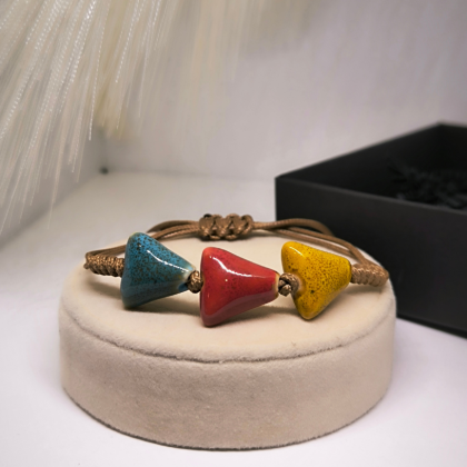 Käsitöö käevõru "Kolmnurgad"