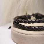 Nahast käevõrud "Punutis"