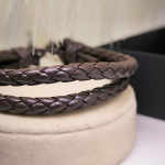 Nahast käevõrud "Punutis"