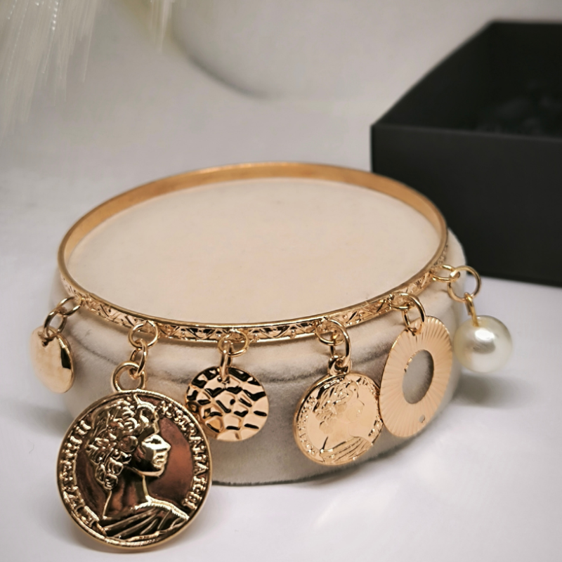 Käevõrude komplekt "Õrnus"