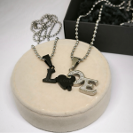 Kaelakeed paarile "LoVe"