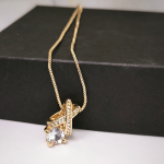 Moodne, võluv kaelakee tsirkooniga