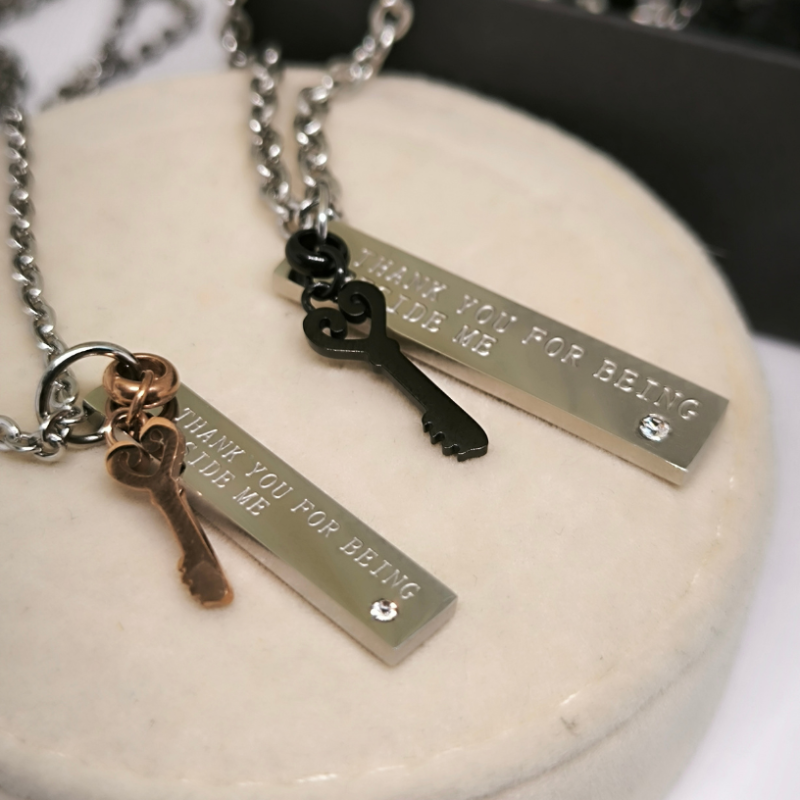 Roostevabast terasest ehete komplekt paarile