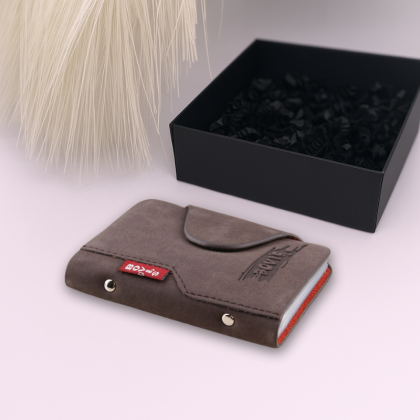 Looduslikust nahast kaardihoidja "Bovis"