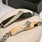 Käevõrude komplekt paarile "Love"