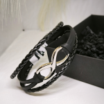 Hästi sobivate nahast käevõrude komplekt paaridele