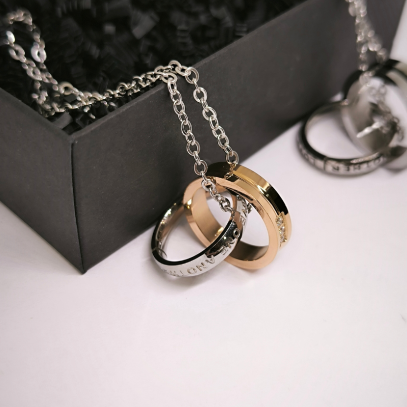 Kaelakeede komplekt paaridele "Romantika"