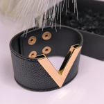 Massiivne nahast käevõru