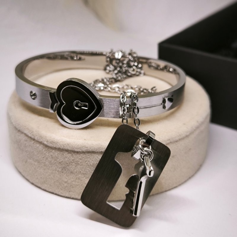 Ehete komplekt paarile "Key from the heart"