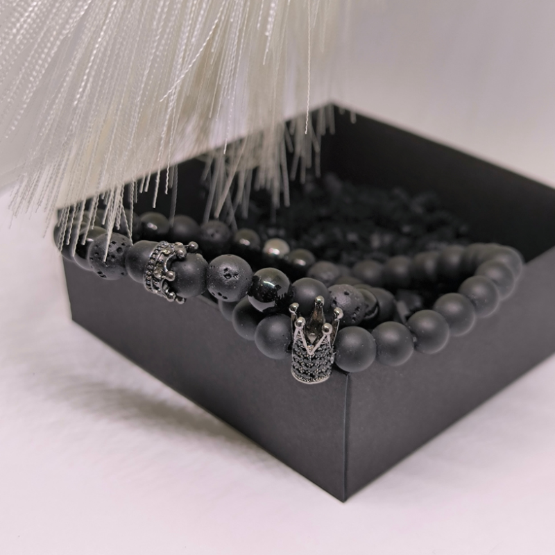 Käevõrude komplekt paarile "Crowns"