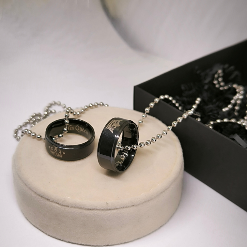 Kaelakeede komplekt paaridele "King and Queen rings"