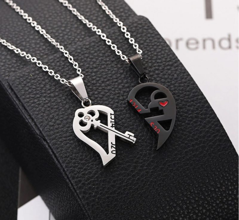 Paaride kaelakeede komplekt "Puzzle"