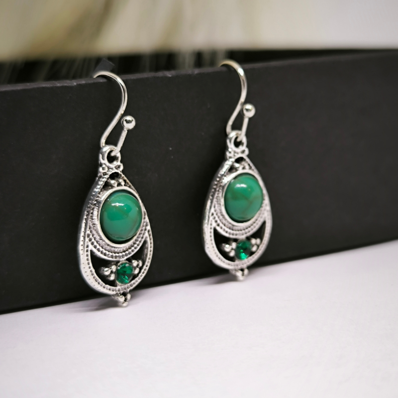 Bohho stiilis kõrvarõngad "Rohelus"