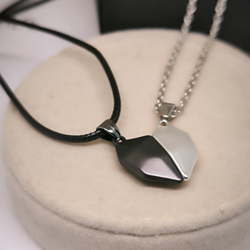 Kaelakee magnetid paaridele