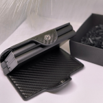 Meeste "DIENQI Anti Rfid" kaarditasku