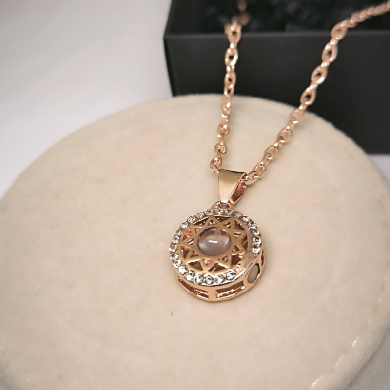 Päikese ja kuu kujuga magnetilised ehted paaridele