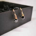 Stiilsed naiste kõrvarõngad tsirkooniumiga