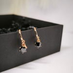 Stiilsed naiste kõrvarõngad tsirkooniumiga