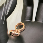 Rõngakujulised minimalistlikud naiste kõrvarõngad