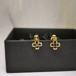 Nooruslikud lillekujulised naiste kõrvarõngad