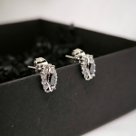 Bohho stiilis kõrvarõngad kaunistatud ornamentidega