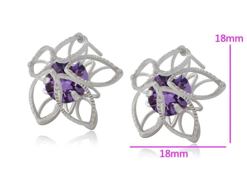 Tsirkoonkiviga lilleõie kujulised kõrvarõngad