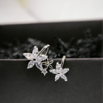 Eksklusiivse disainiga lilledega kõrvarõngad