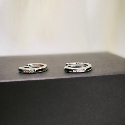 Minimalistlikud - rõngakujulised kõrvarõngad