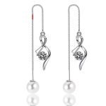 Muljetavaldavad kõrvarõngad tsirkooniga ja pärliimitatsiooniga