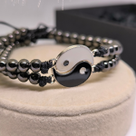 Peened paarilised käevõrud „Must minimalism“